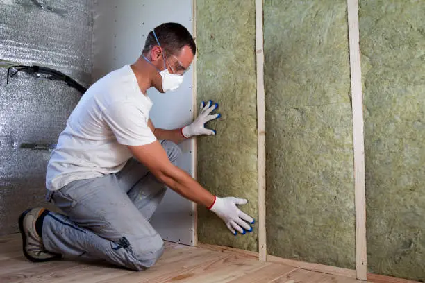 علامات تدل أن منزلك يحتاج عزل الآن وليس لاحقاً